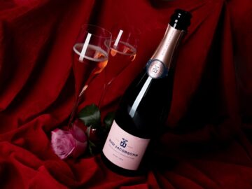 VALENTINE’S ENGLISH SPARKLING ROSÉ - Busi Jacobsohn