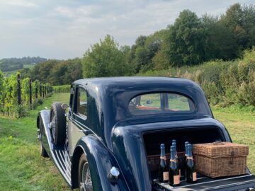 18th August English Sparkling Wine and Pre war Cars at the vineyard - Busi Jacobsohn